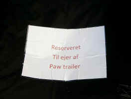 Reserveret Paw sade.JPG (81800 byte)